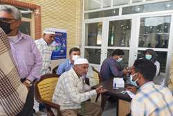 کمپین آموزش غربالگری دیابت در مصلی نمازجمعه میناب برگزار شد