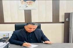 پیام تبریک رئیس مرکز بهداشت میناب به مناسبت روز داروساز؛داروساز چشم بیدار سلامت