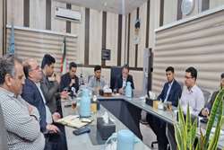 بازدید معاون بهداشتی دانشگاه علوم پزشکی هرمزگان از وضعیت ارائه خدمات مرکز بهداشت میناب در بحران سیل اخیر
